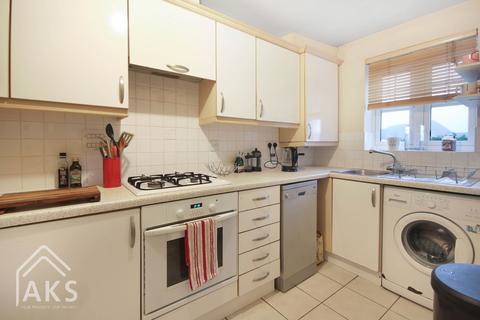 3 bedroom end of terrace house for sale, Avon Way, Derby DE65