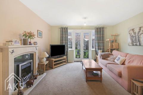 90 Avon Way, Hilton, Derby, DE65 5NA
