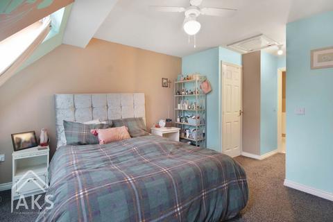 90 Avon Way, Hilton, Derby, DE65 5NA