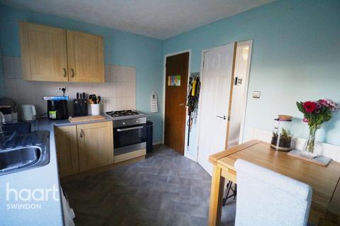 2 bedroom terraced house for sale, Francomes, Swindon