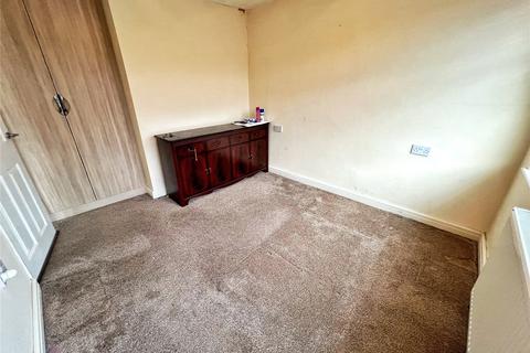 16 Beverley Close, Ashton-under-lyne, OL6 8TX