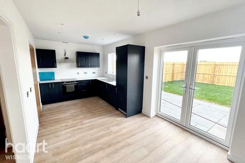 3 bedroom semi-detached house for sale, Orchard Way, Wisbech St Mary