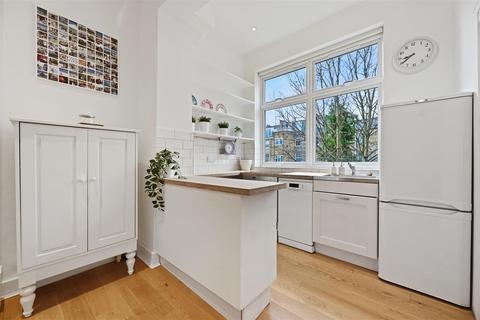 2 bedroom flat for sale, Aynhoe Road, London W14