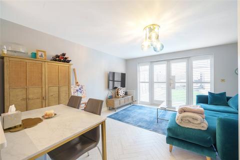 16 Elk Path, Three Mile Cross, Reading, RG7 1WE