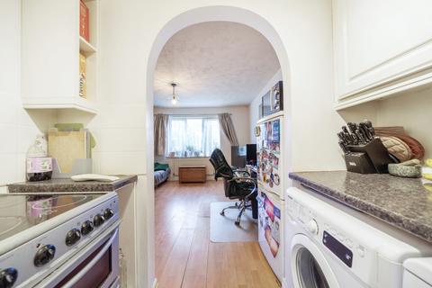 11 Lulworth Crescent, Mitcham, CR4 3RB