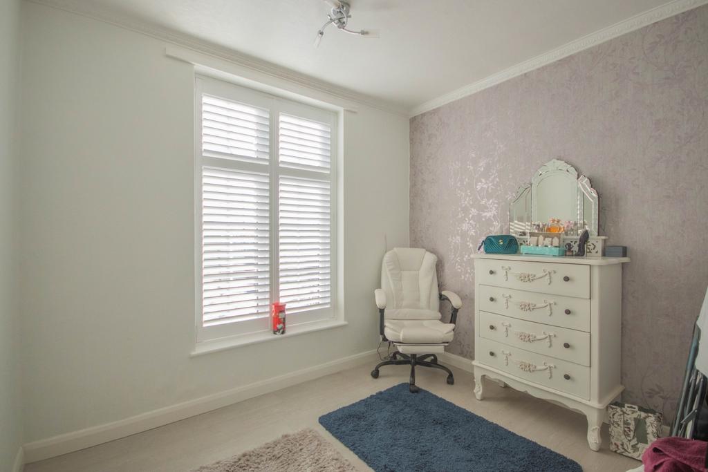 Bedroom2
