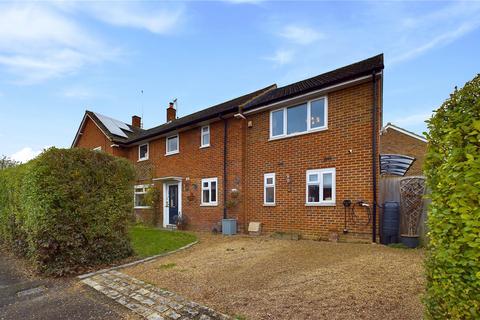 4 bedroom semi-detached house for sale, Hammond Road, Surrey GU21