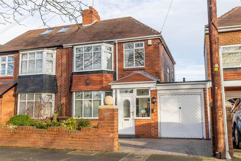 3 bedroom semi-detached house for sale, The Broadway, Cullercoats, North Shields