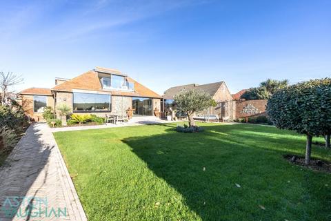 3 bedroom detached house for sale, Lamorna Gardens, Ferring BN12