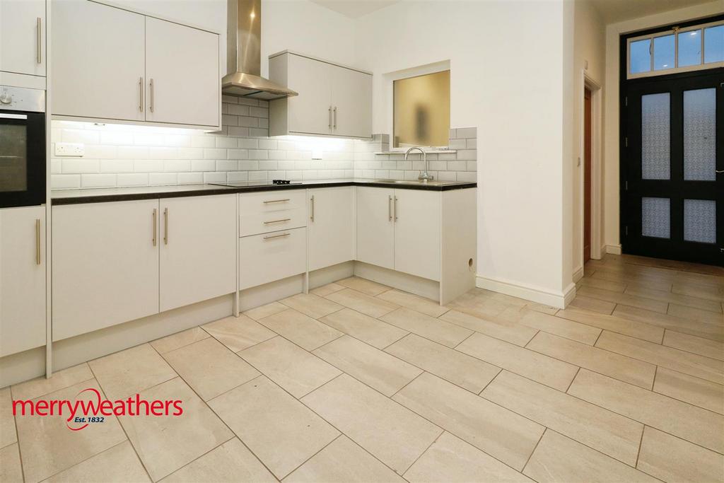 Fitted kitchen