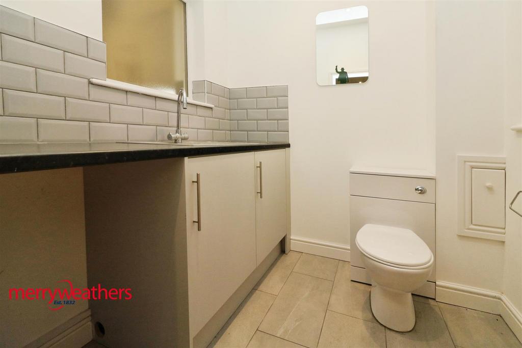 Utility/cloakroom