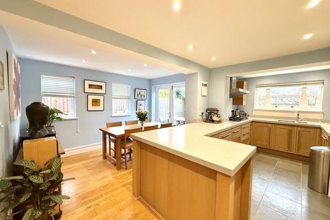 3 bedroom semi-detached house for sale, Albany Road, Stratford-upon-Avon CV37