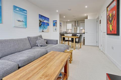 2 bedroom flat for sale, Beacon Rise, 160 Newmarket Road, Cambridge