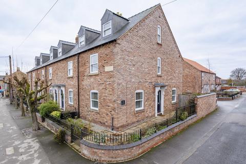 3 bedroom house for sale, Margaret Terrace, Barmby Road, Pocklington