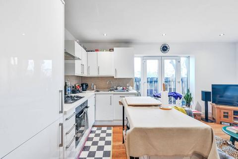 2 bedroom flat for sale, Bush Road, Deptford, London, SE8