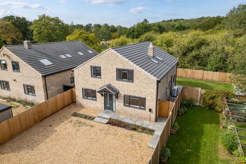 5 bedroom detached house for sale, West Drive, Highfields Caldecote, Cambridge