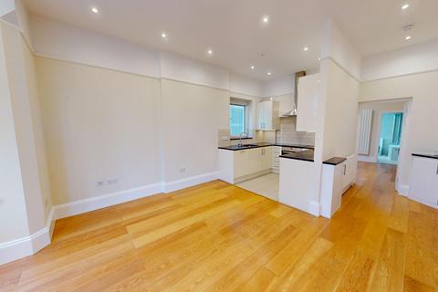 1 bedroom flat to rent, Walsingham Road, Hove, BN3