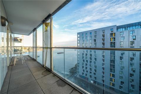 2 bedroom apartment for sale, Barge Walk, London