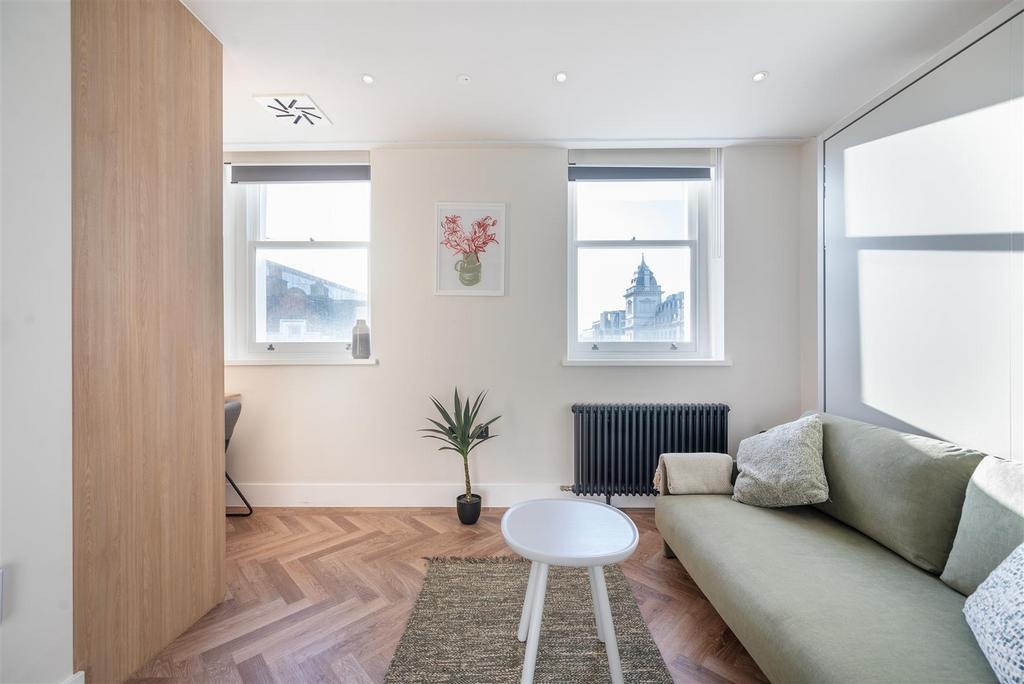 Apartment in London - View 3