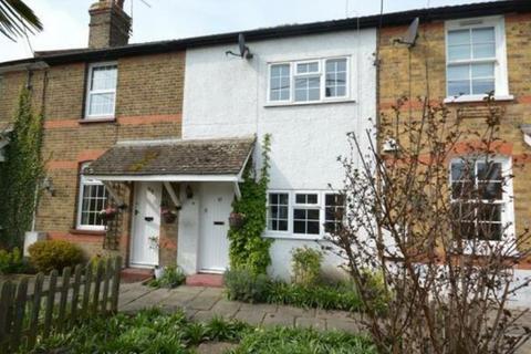 2 bedroom cottage to rent, Highcross Road, Southfleet