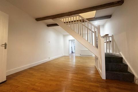 2 bedroom cottage to rent, Highcross Road, Southfleet