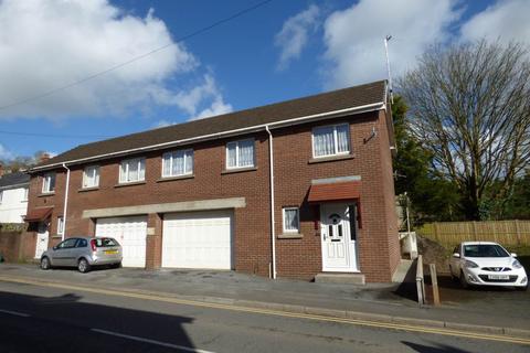 2 bedroom house to rent, Old Oak Lane, Carmarthen, Carmarthenshire