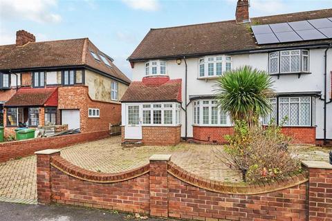 25 Sidcup Road, London, SE12 8BL