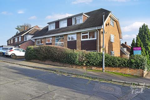 1 bedroom flat for sale, Allnutts Road, Epping CM16