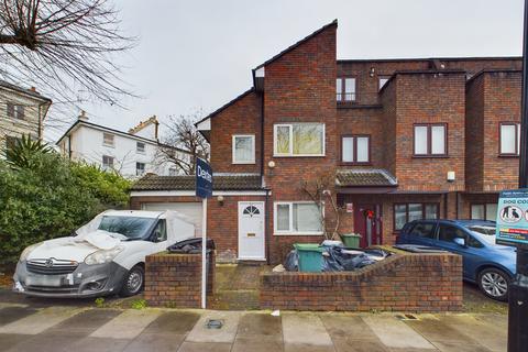 3 bedroom end of terrace house for sale, West End Lane, West Hampstead, London, NW6