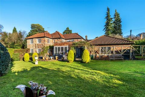 5 bedroom detached house for sale, Quarry Road, Oxted, Surrey, RH8