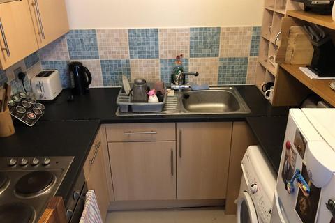 Studio to rent, Jackdaw Court, Harrier Road, Colindale, London