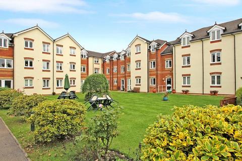 1 bedroom apartment to rent, Ackender Road, Alton, Hampshire, GU34