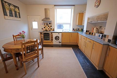 2 bedroom terraced house for sale, North Parade, Barnoldswick, BB18