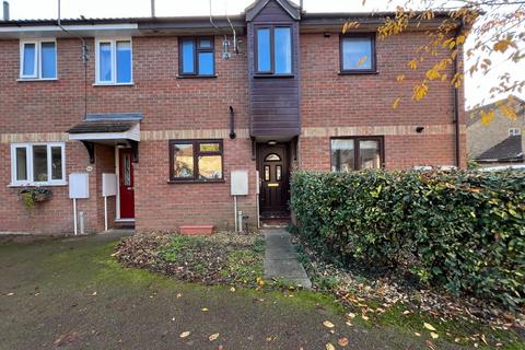 2 bedroom terraced house to rent, Sebert Road, Bury St Edmunds IP32