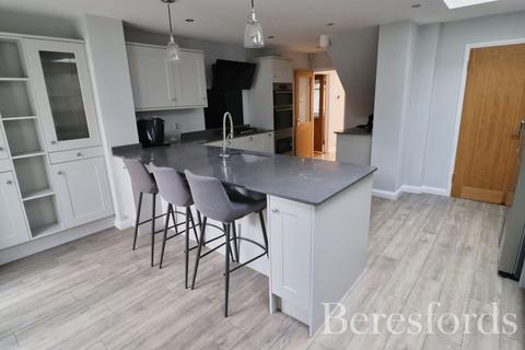 53 Avon Road, Upminster, RM14 1RE