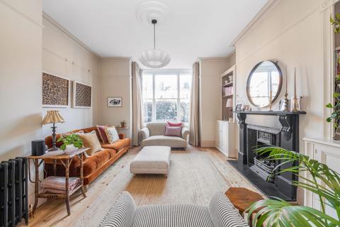 162a Friern Road, London, SE22 0BA