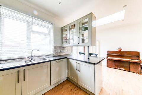 3 bedroom terraced house for sale, Waddon Road, Croydon, CR0