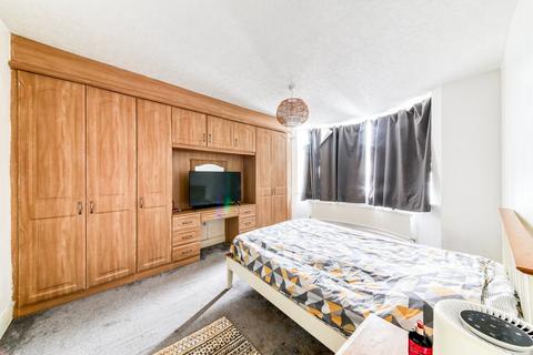 84 Waddon Road, Croydon, CR0 4JG