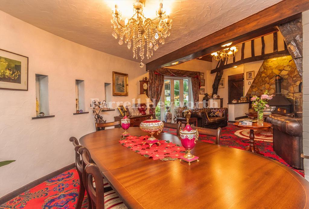 Dining Area image 2