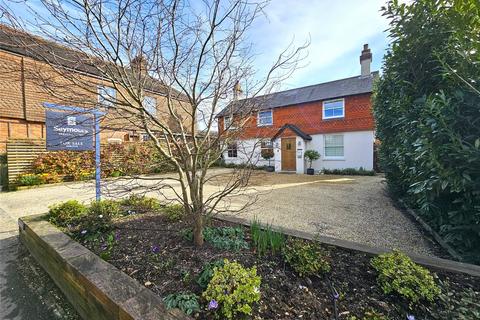 Headley Road, Grayshott, Hindhead, Hampshire, GU26