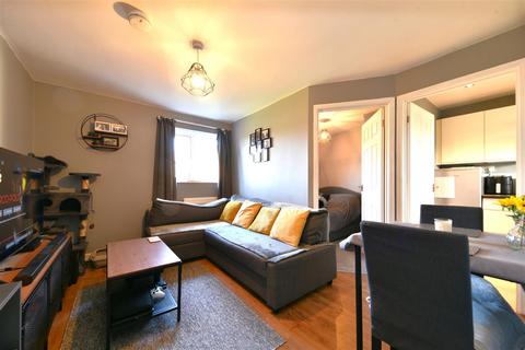 1 bedroom flat for sale, Brook Drive, Stevenage