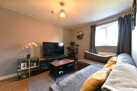 1 bedroom flat for sale, Brook Drive, Stevenage