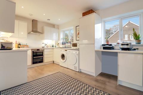 4 bedroom semi-detached house for sale, Victoria Gardens Exeter Road, Exmouth