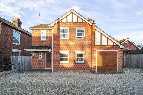 3 bedroom detached house for sale, Solomons Lane, Shirrell Heath, Southampton, Hampshire, SO32