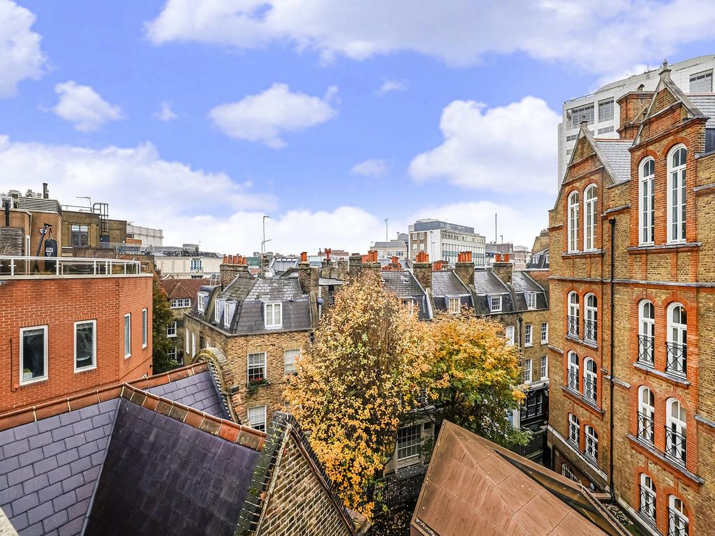 Earlham Street
