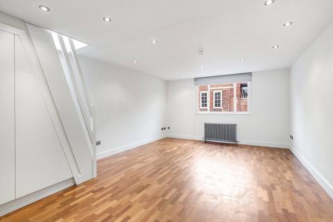 2 bedroom apartment to rent, Earlham Street, Covent Garden, WC2H