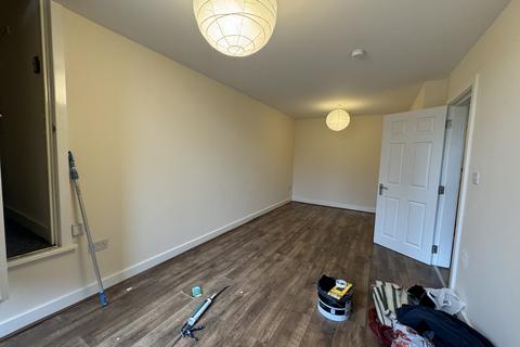 2 bedroom duplex to rent, Flat 1, High Street, Bromsgrove, Worcestershire, B61