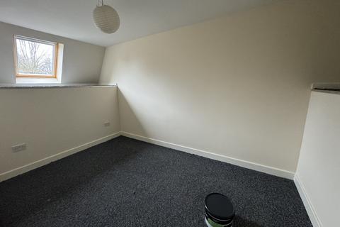 2 bedroom duplex to rent, Flat 1, High Street, Bromsgrove, Worcestershire, B61