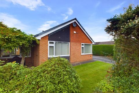 3 bedroom detached bungalow for sale, 8 Maserfield Close, Oswestry, SY11 1TA