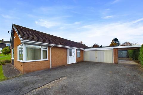 3 bedroom detached bungalow for sale, 8 Maserfield Close, Oswestry, SY11 1TA